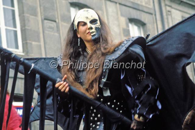 dinan fete remparts 21.JPG - Fête des Remparts, septembre 1994sur le thème « Du Guesclin »22 Dinan